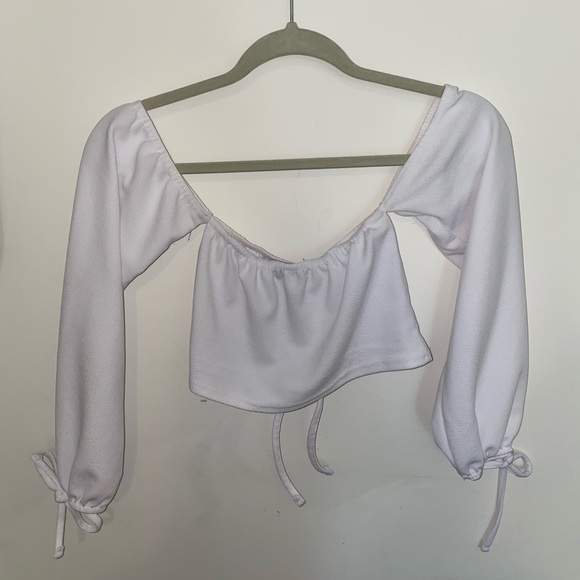 Prettylittlething White Long Sleeve Crop Top - Picture 2 of 4